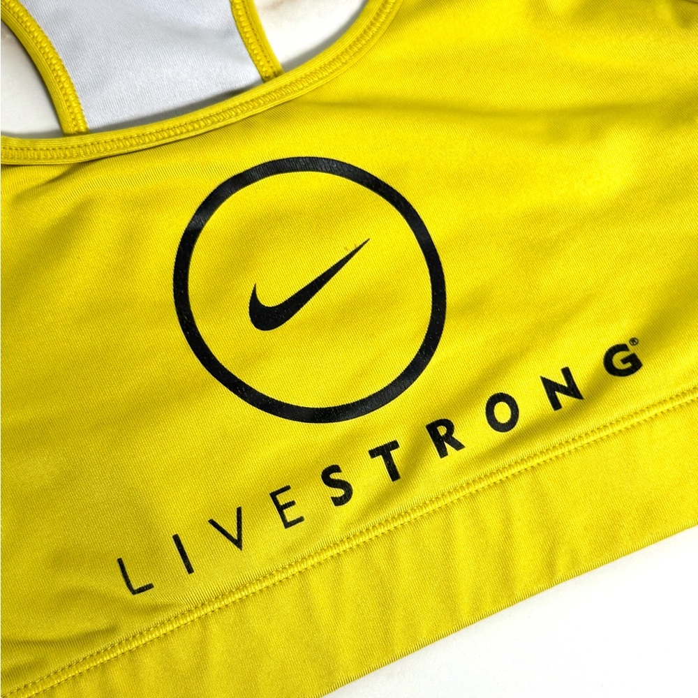 NIKE LIVESTRONG SPORTS BRA